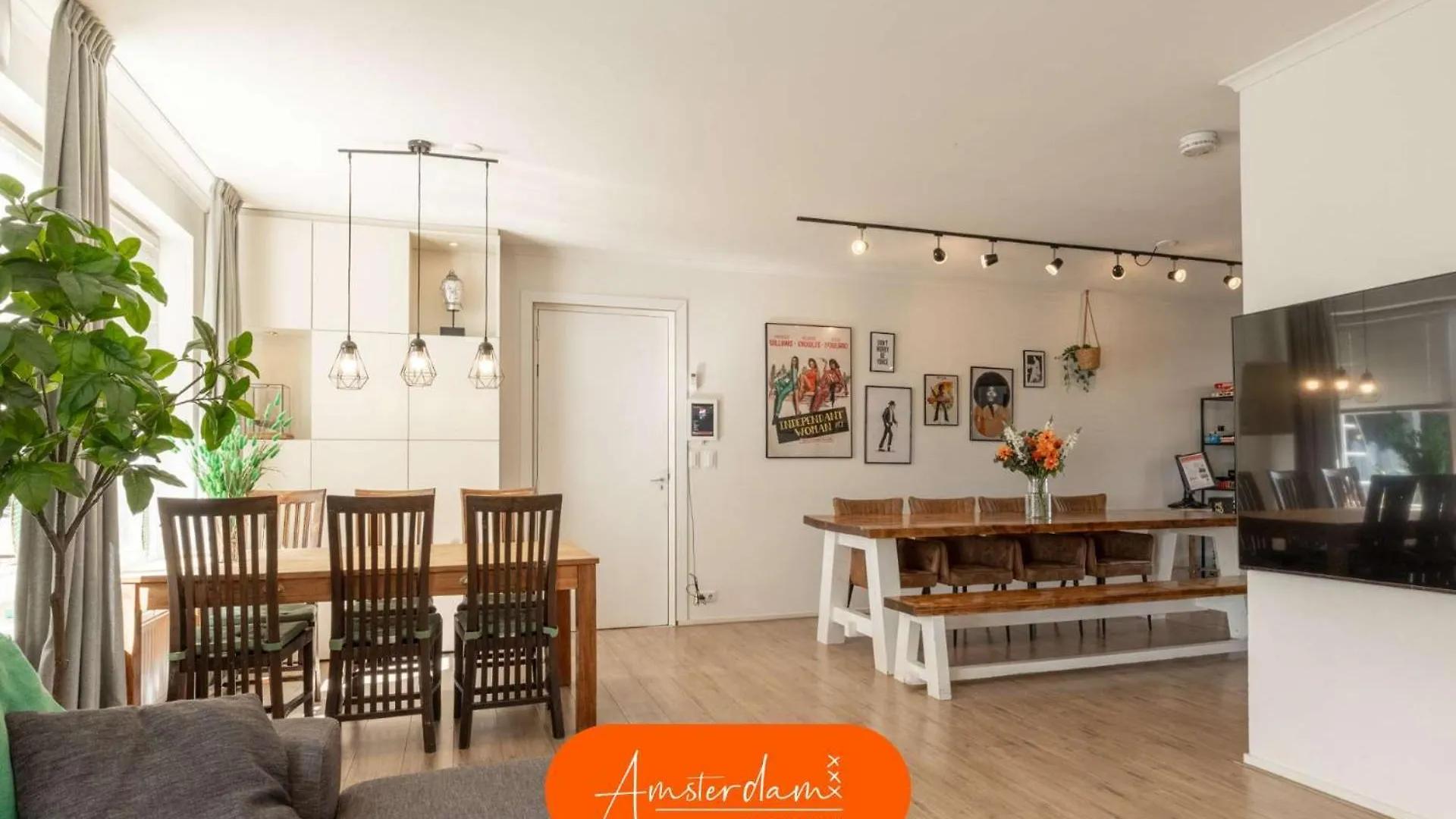 Amsterdam Group Stay - Jacuzzi, Sauna & Cinema Zwanenburg Nederland
